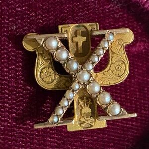 Vintage Chi Psi Fraternity Pin
